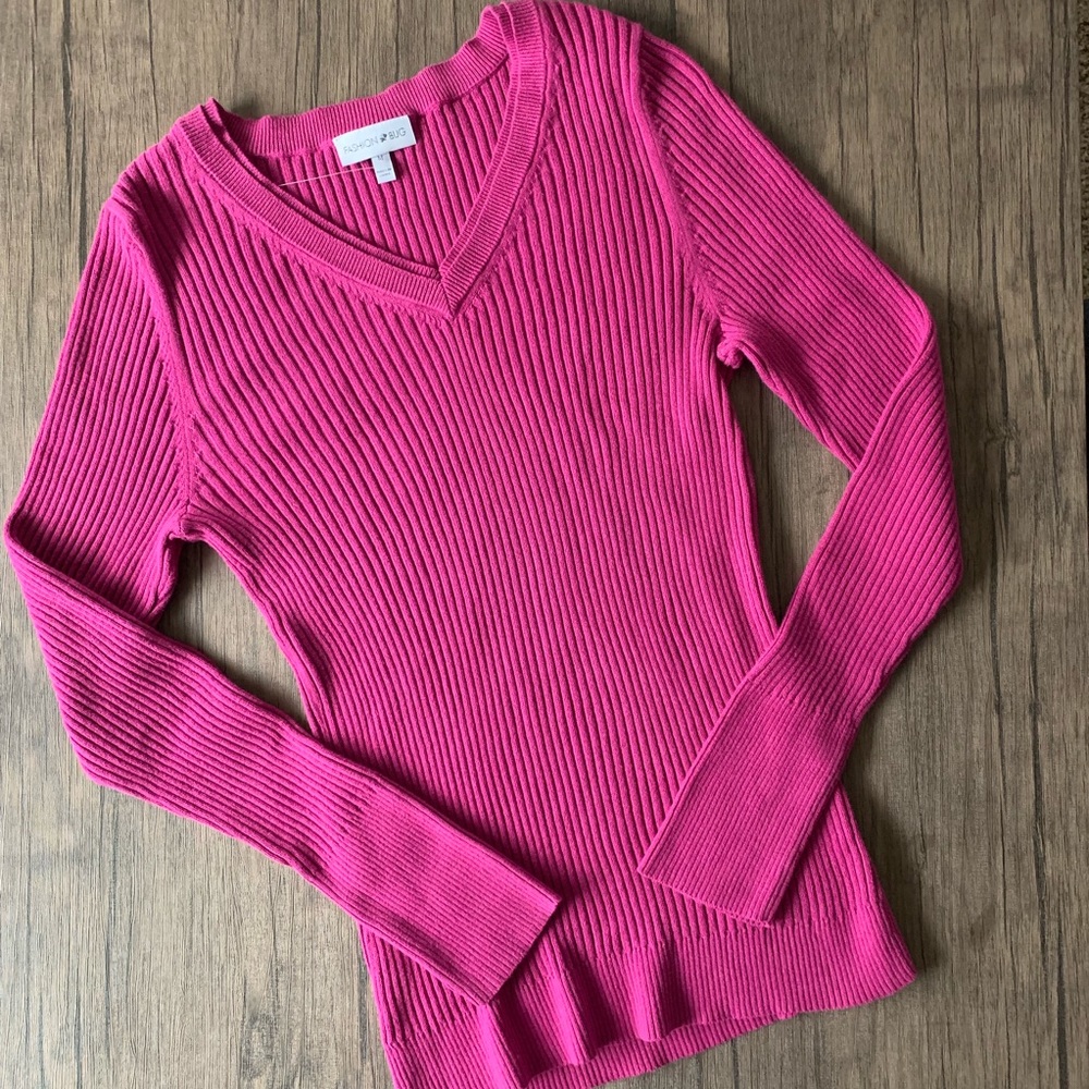 V NECK SWEATER